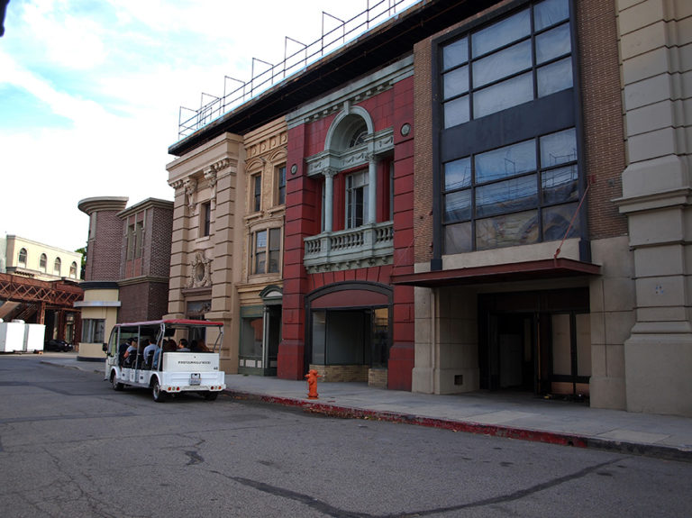 rue Warner Bros Studios